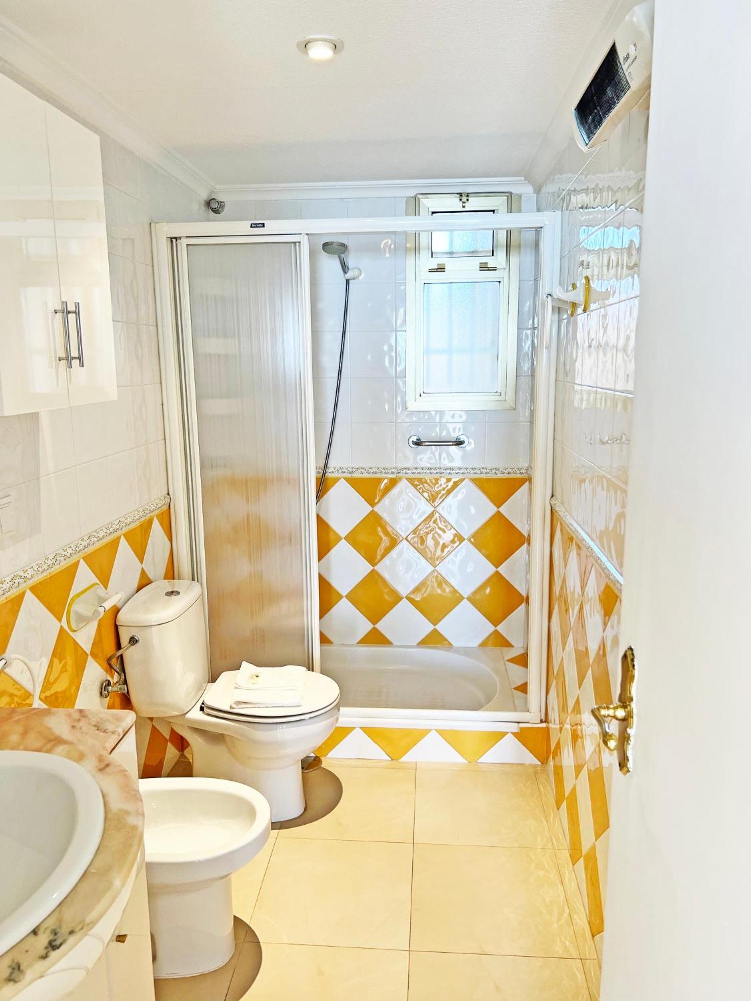 Oasis Frente Al Mar. Parking Gratis Appartement El Campello Buitenkant foto